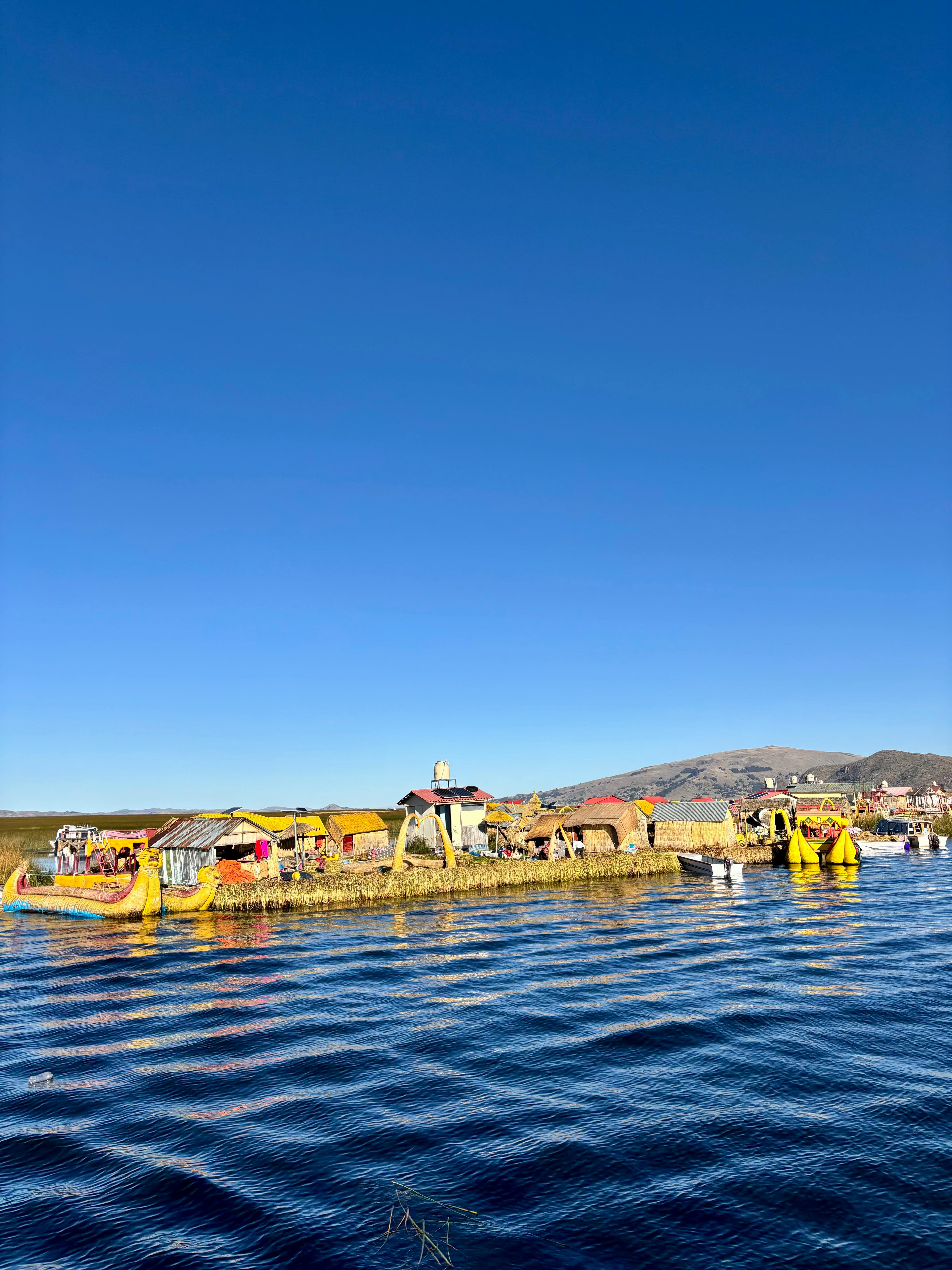 Uros Floating Islands Cattle-Call Tours (Choose Taquile or Amantani)