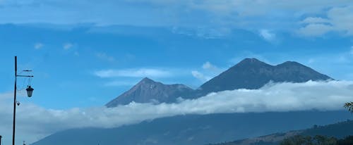 Foto profissional grátis de antígua, céu azul, céu bonito