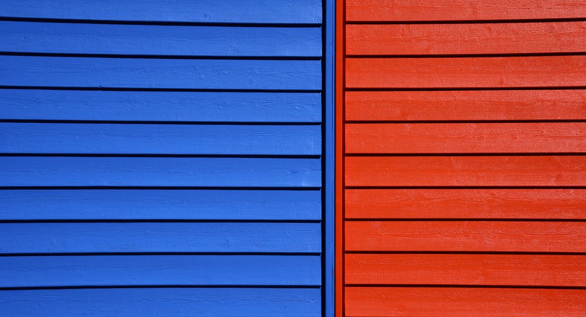 pexels-photo-34059418 Carrelage qui se décolle à cause de l'humidité : causes, diagnostic et solutions selon votre situation