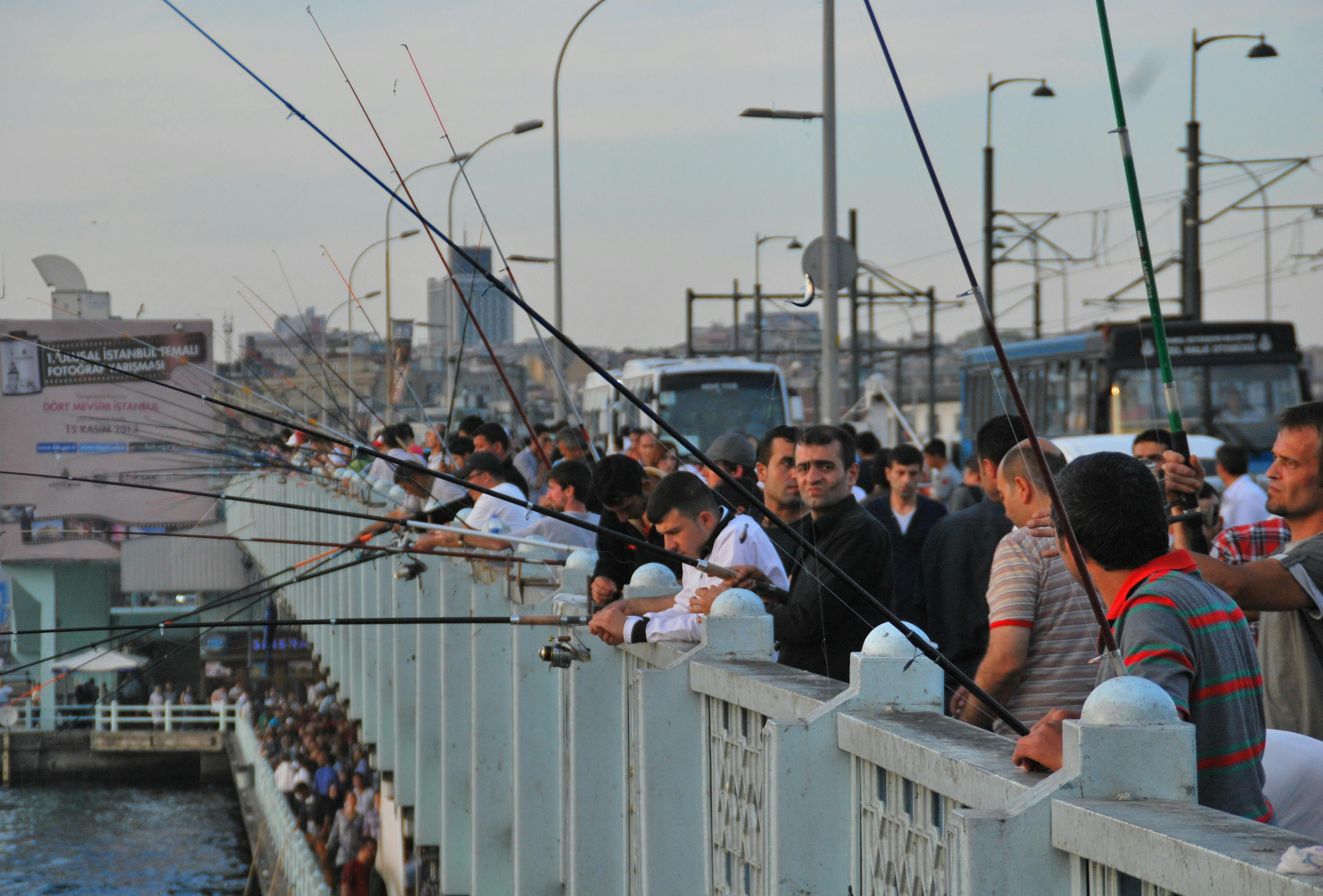 印度政治集會主角遲到釀人踩人事故 造成40死慘劇