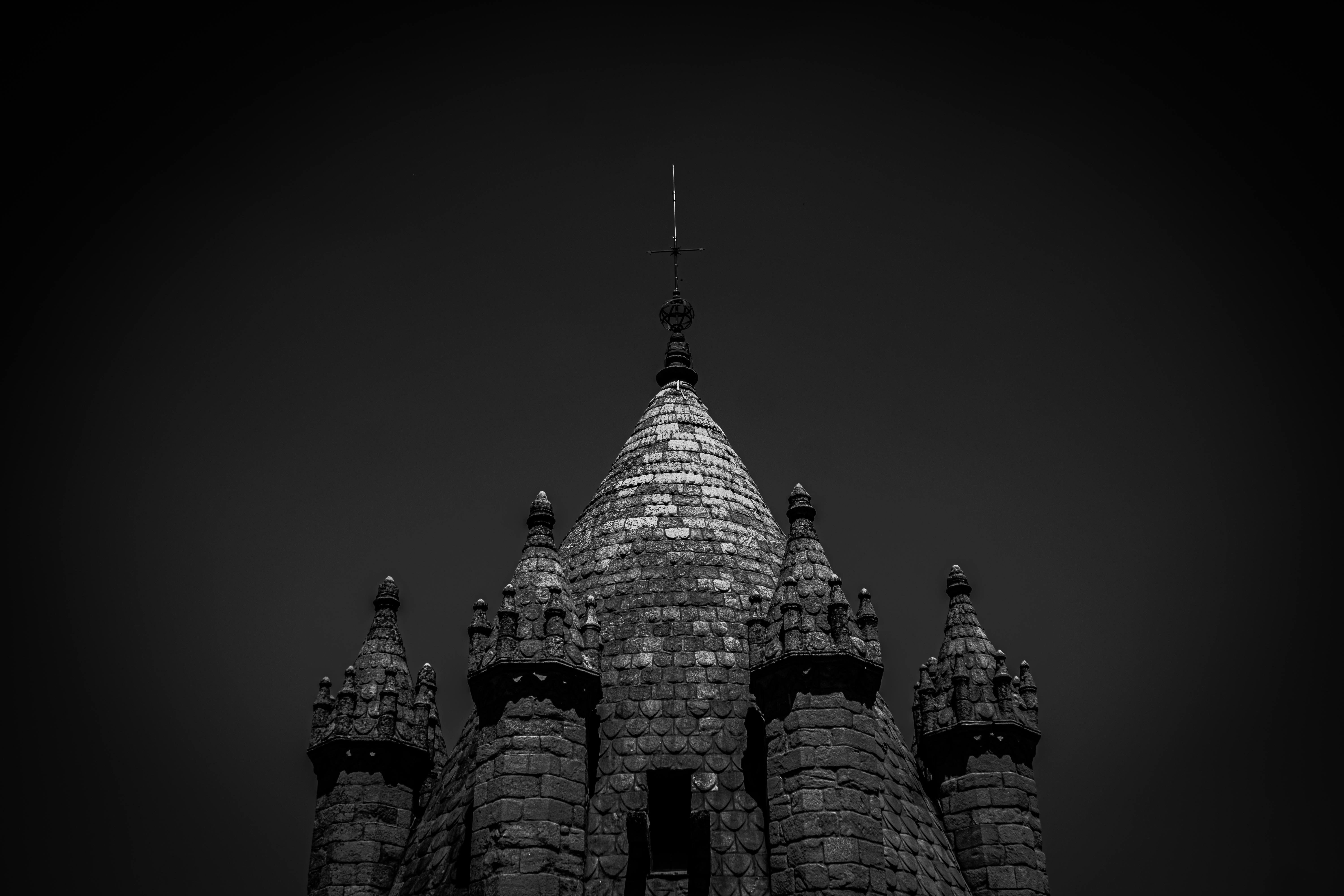 Landmarks in Evora District