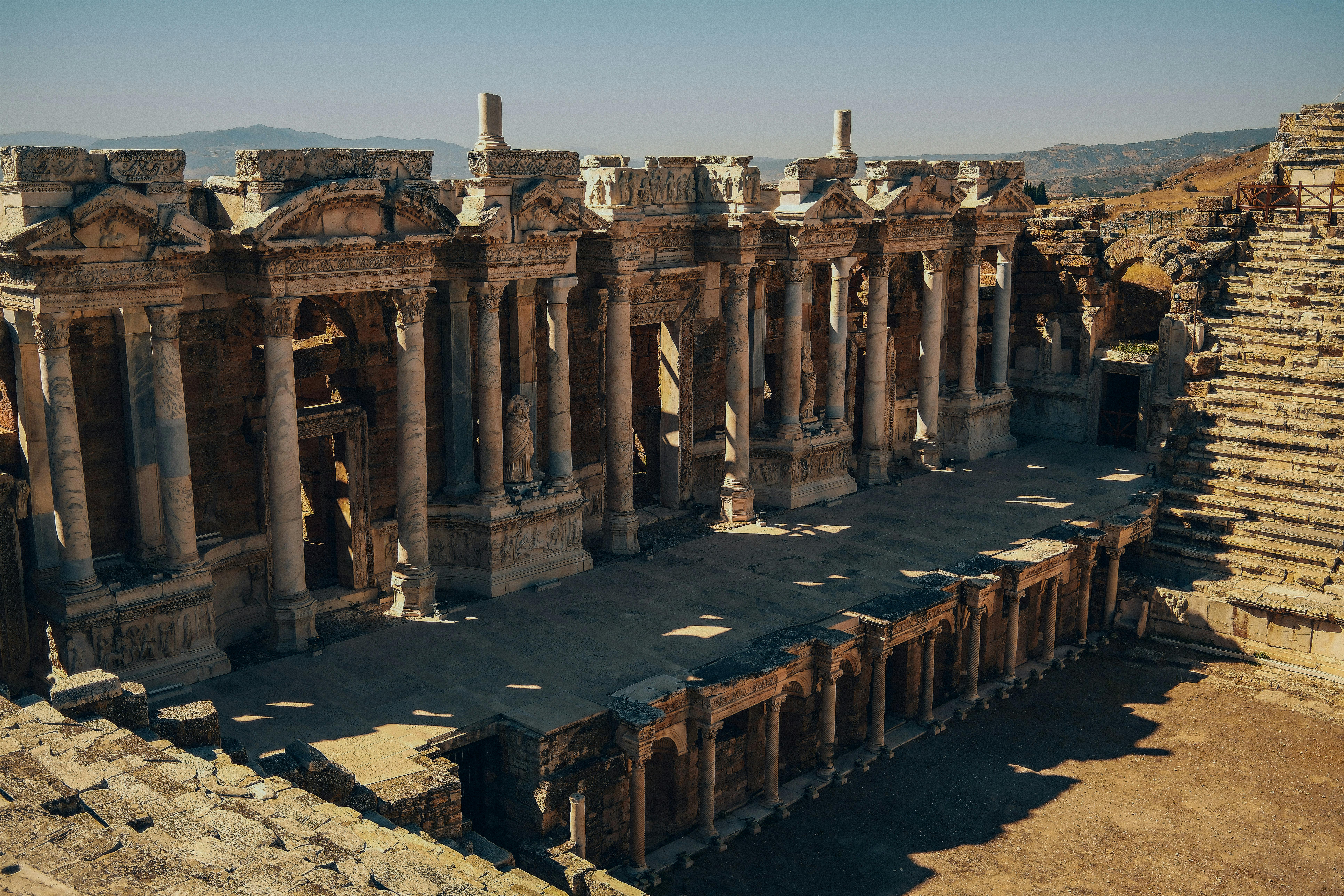 15 Famous Myths That Started with True Events