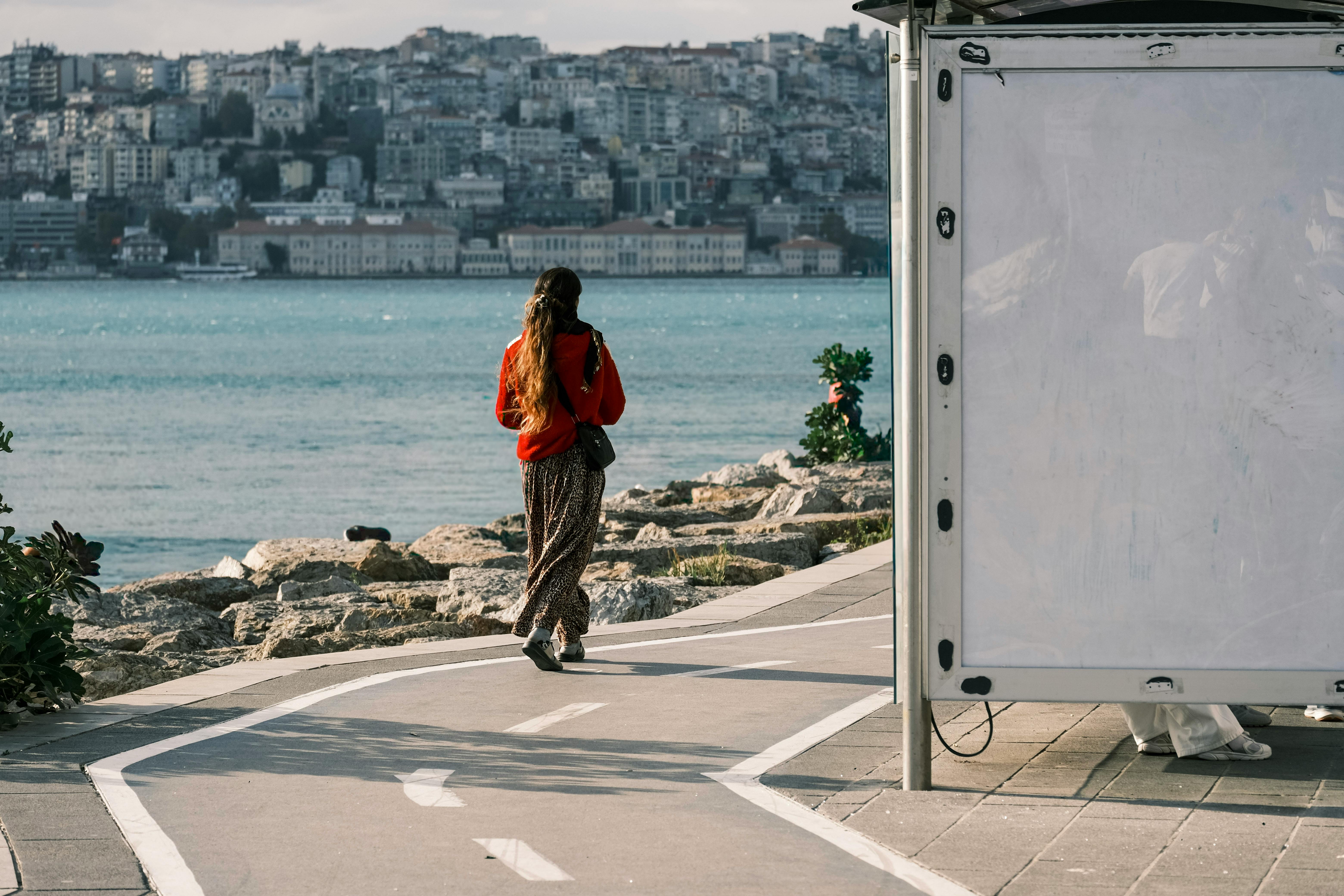 中共中央政治局決定四中全會10月20日召開，聚焦兩岸關係