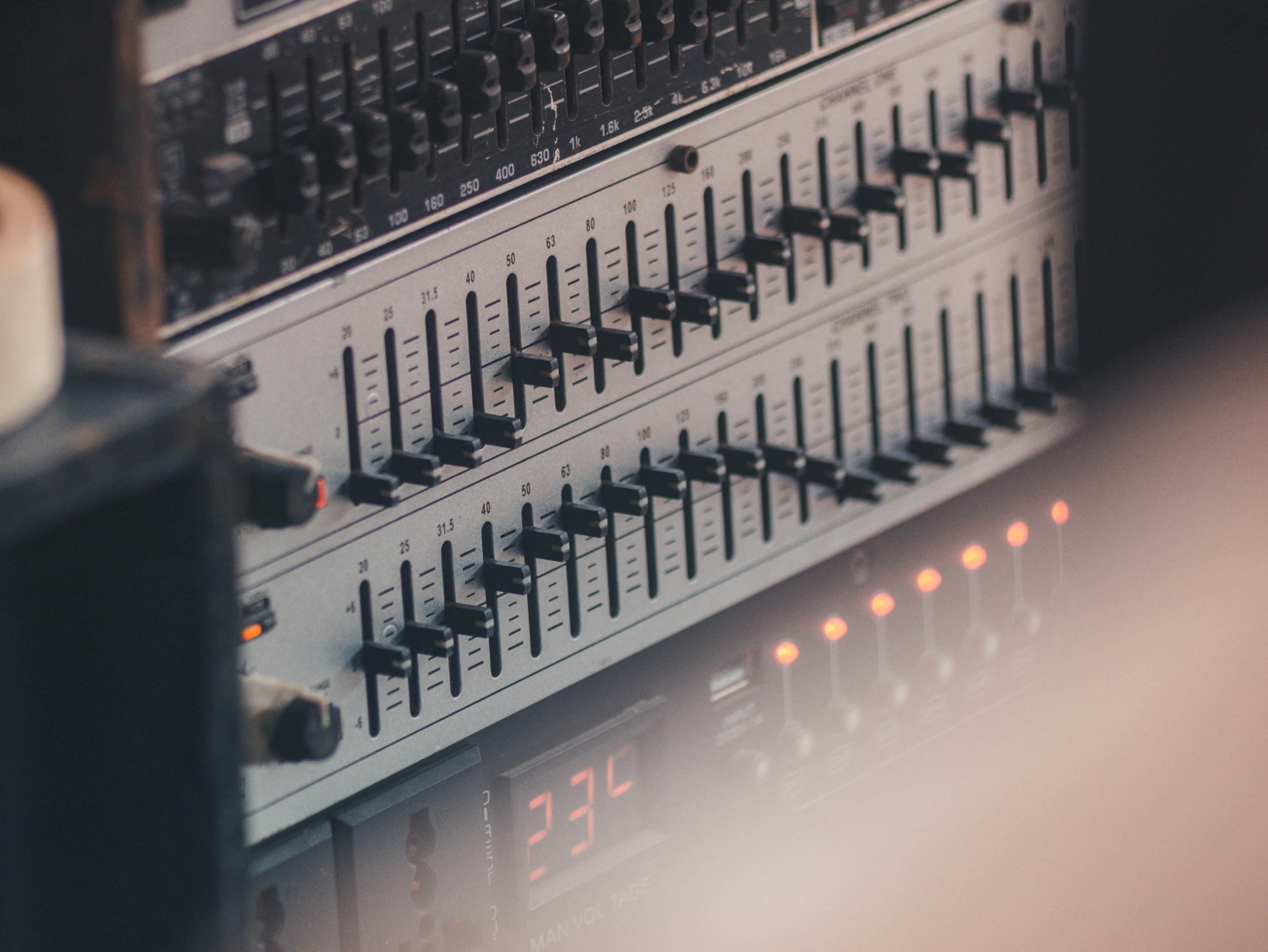 Graphic Equalizer Panels
