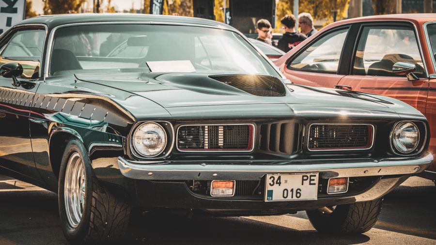 Sports Car Technology: How Much Actually Changed in 30 Years