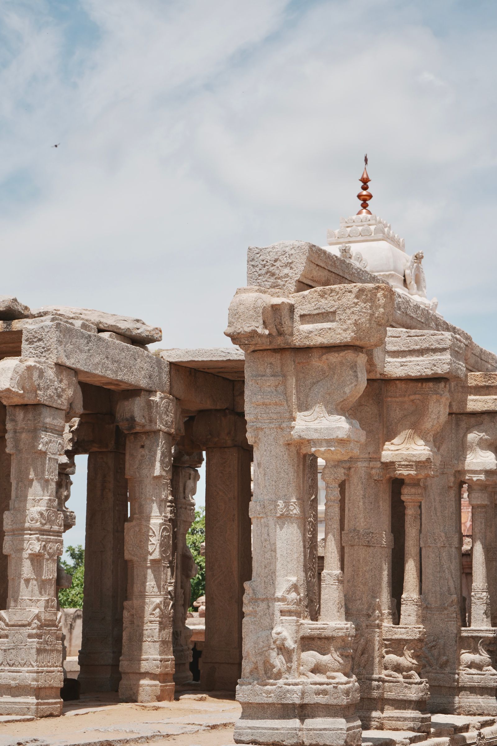 प्राचीन भारतीय मंदिर के स्तंभ — मंडप निर्माण की पत्थर स्तंभ शैली