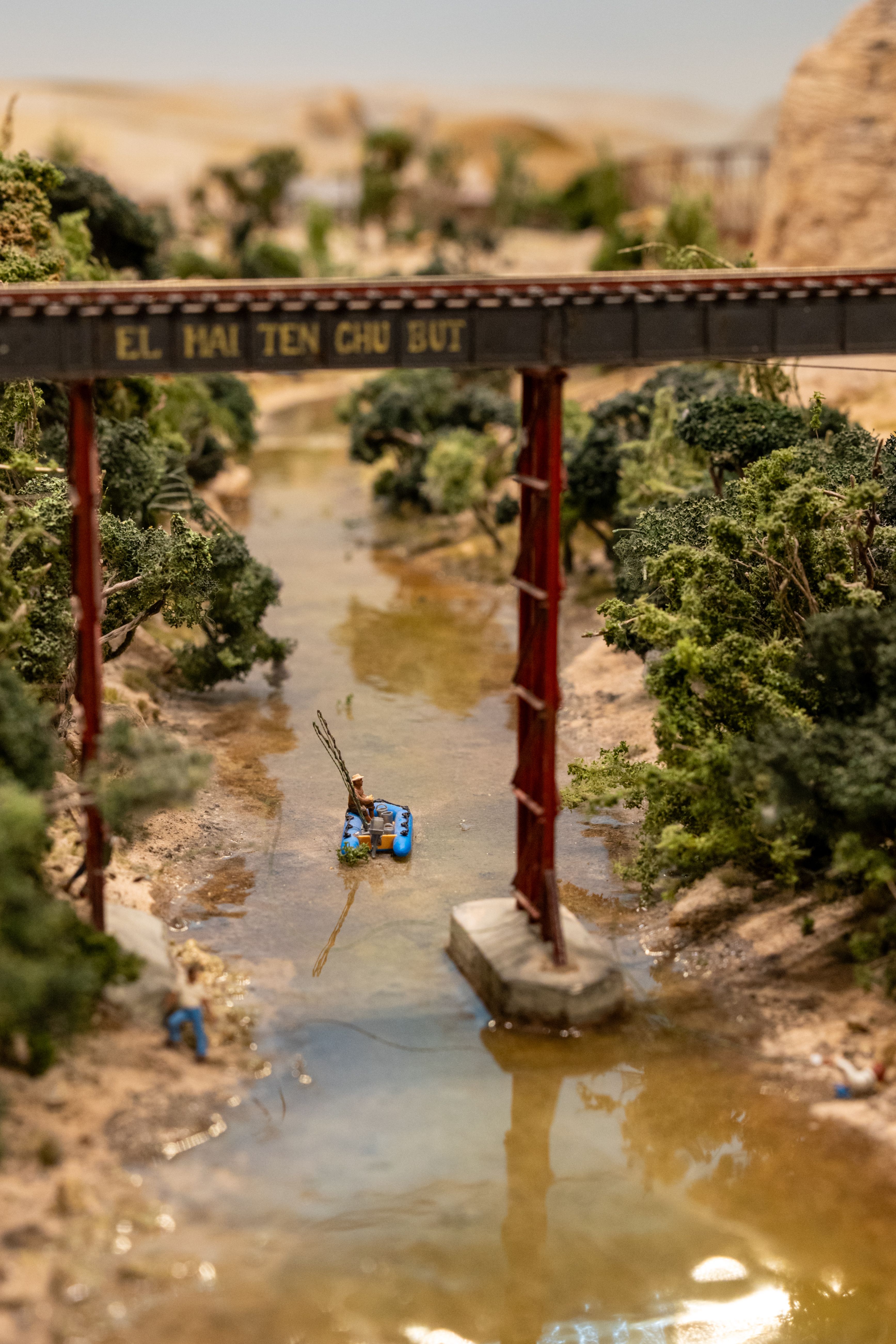 Miniature River Scene with Bridge and Raft · Free Stock Photo