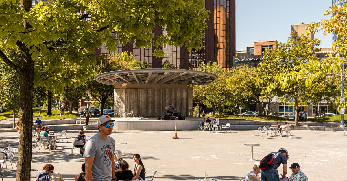 Community Event Scene Grand Rapids Outdoor Urban Event Scene · Free Stock Photo