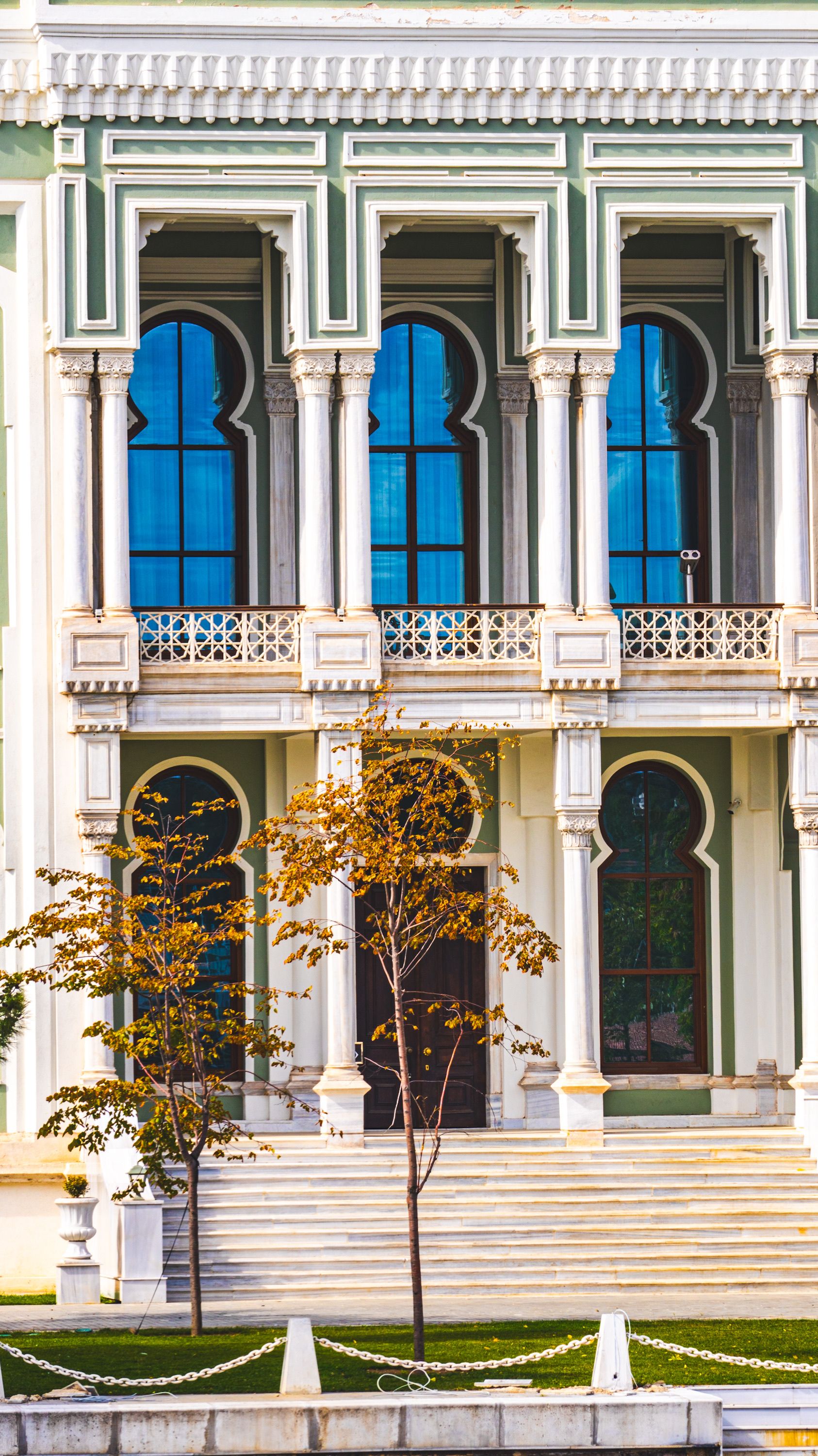 Elegant Classical European Architecture With Columns · Free Stock Photo