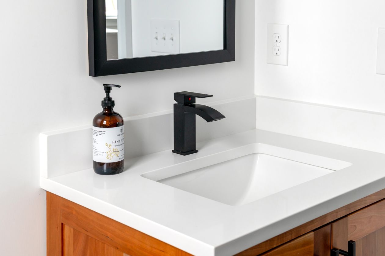 Matte Black Modern Mixer Tap