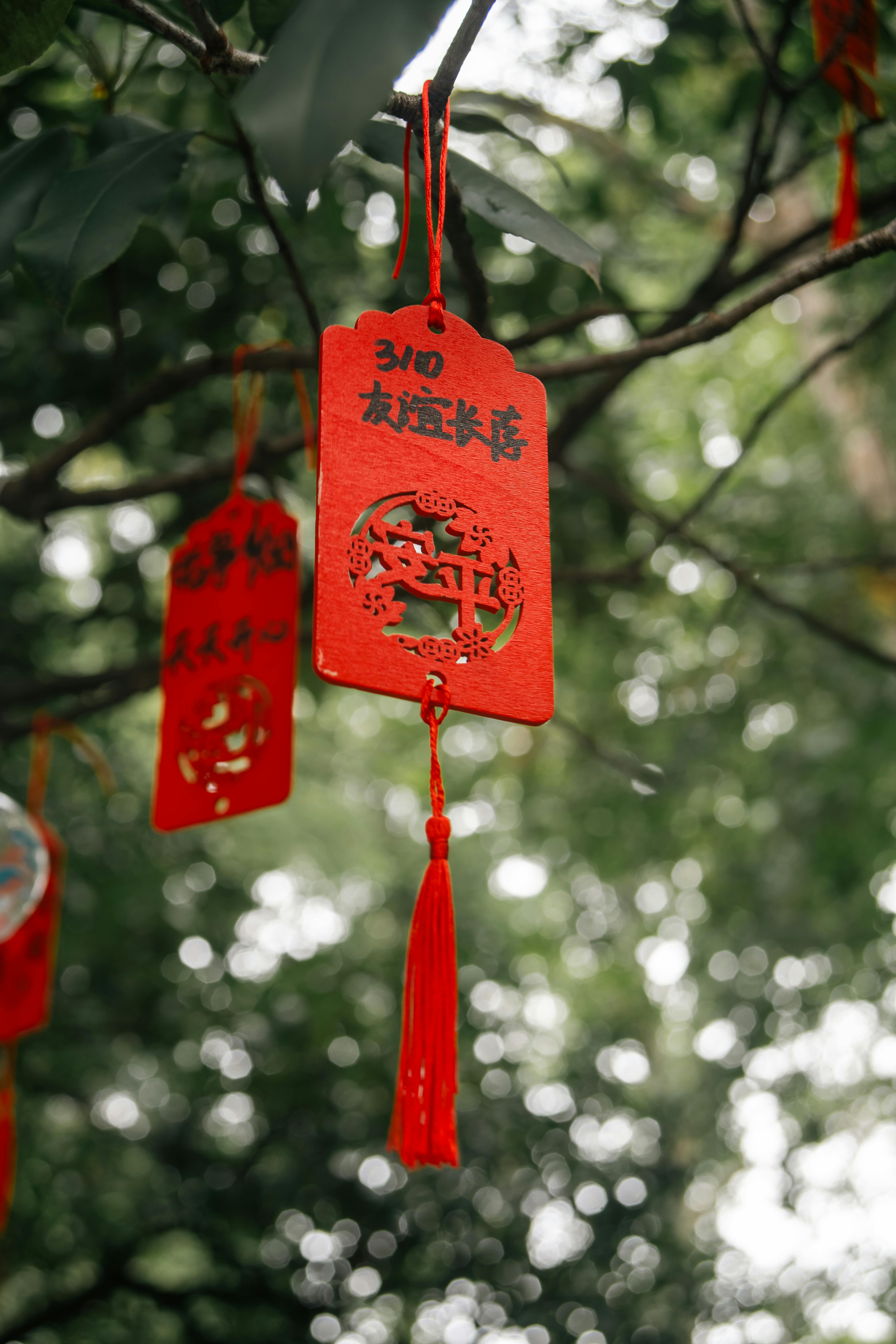 广府文化元素在员工福利礼盒中的符号学应用与设计规范