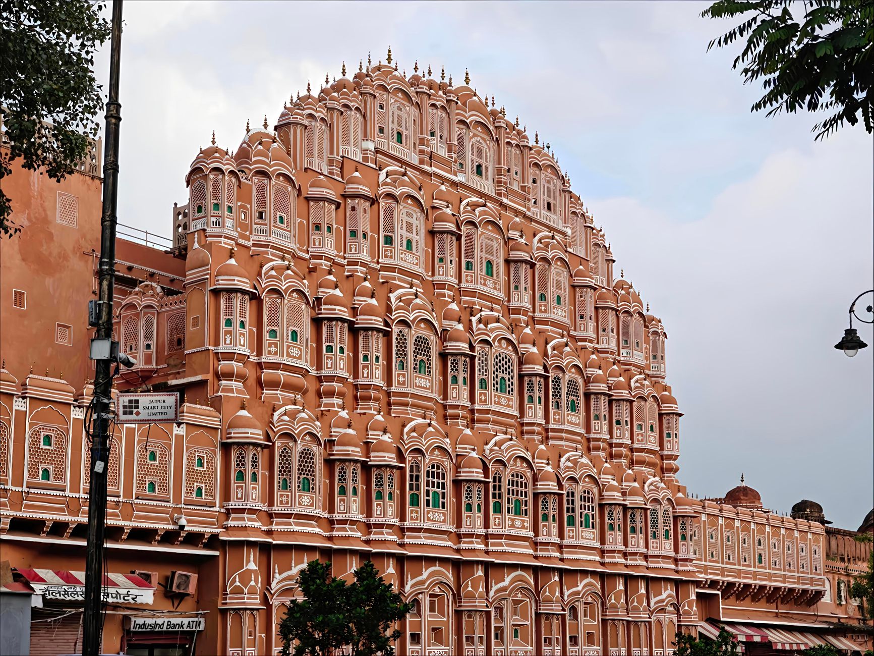 hawa mahal jaipur palace of winds pink sandstone facade windows