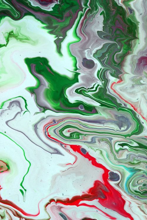 Free Captivating abstract fluid painting with swirling green, red, and white colors. Perfect for creative projects. Stock Photo