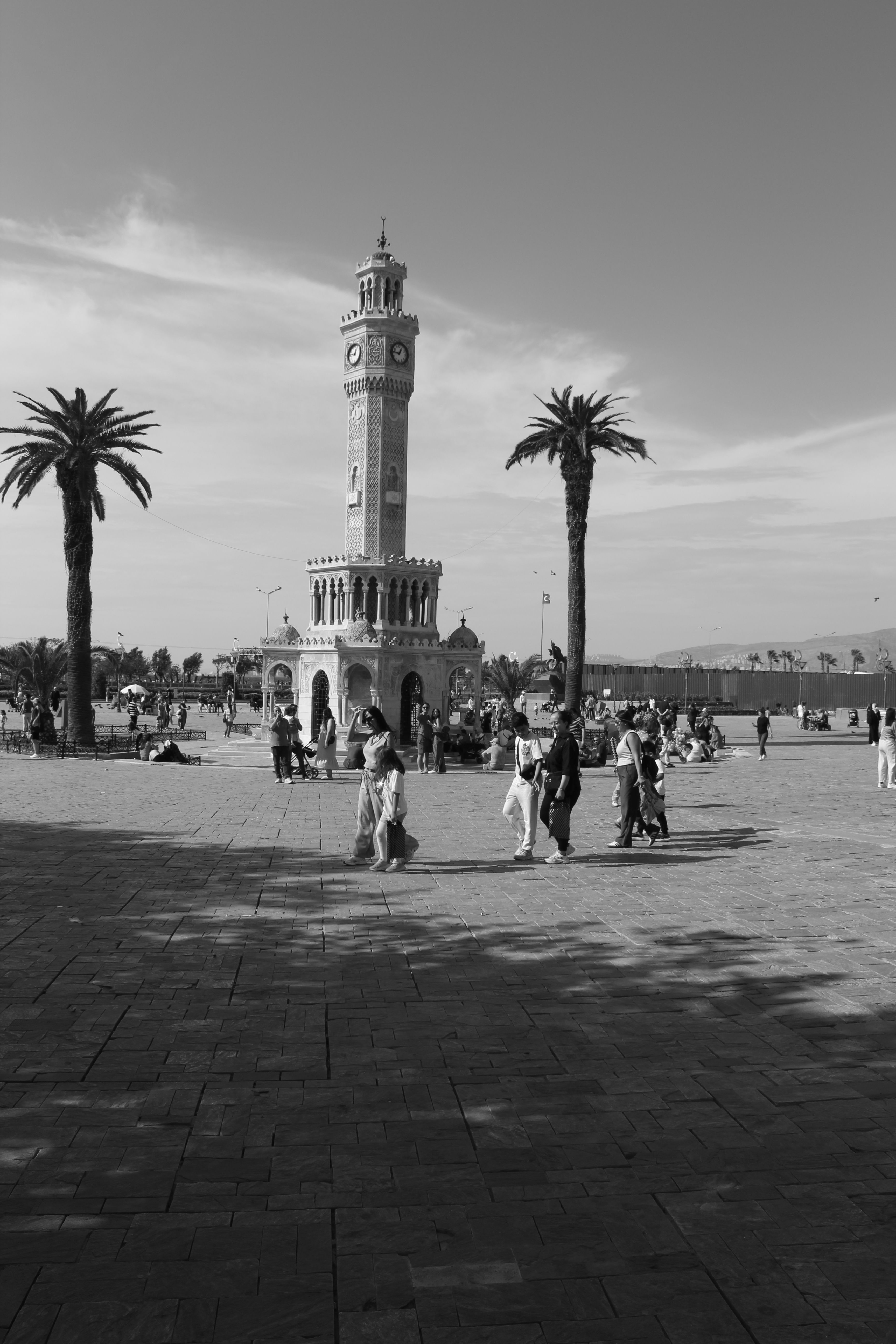 Historic Clock Tower in Black and White Scenic View · Free Stock Photo