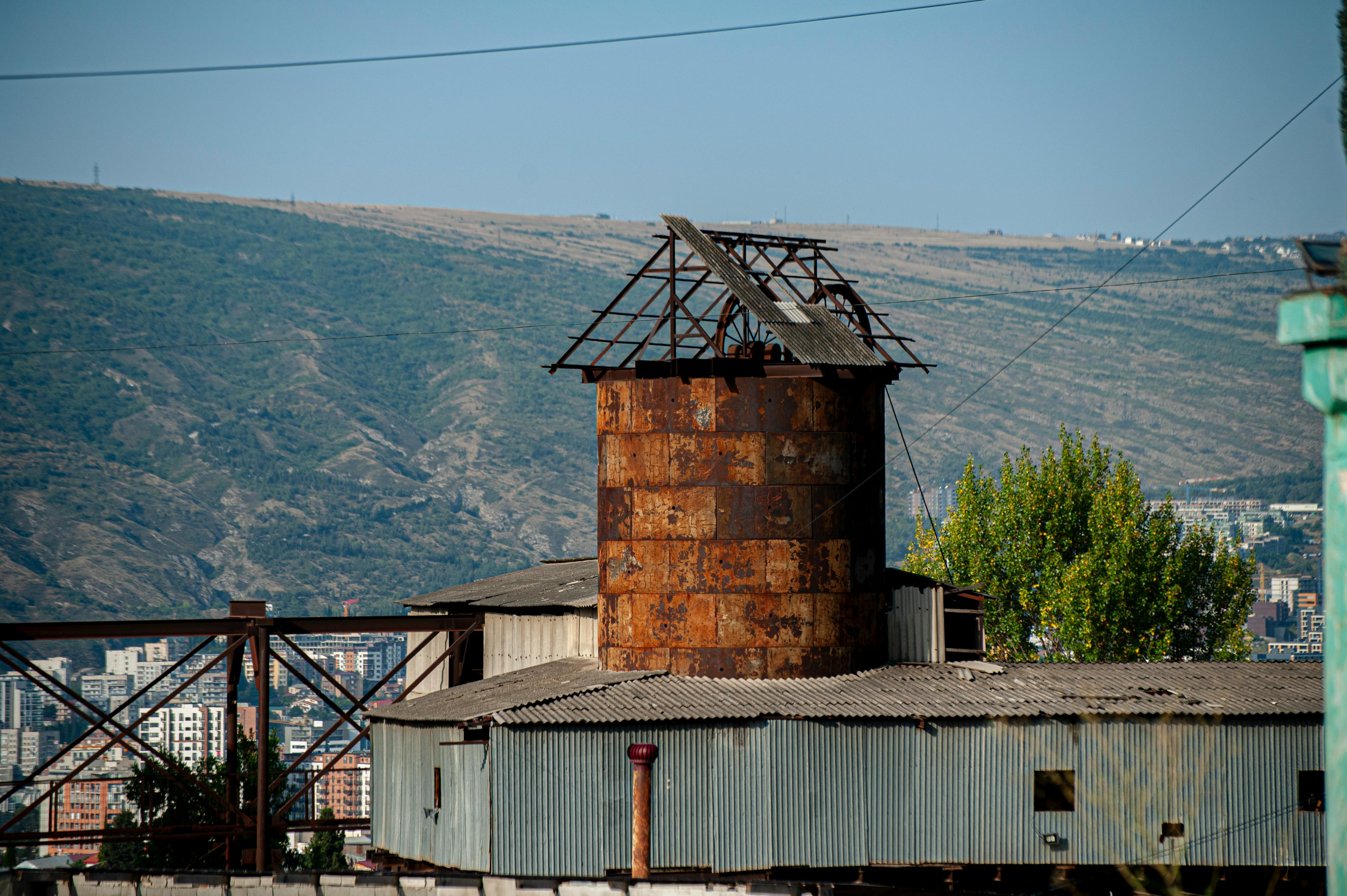 財經：歐盟擬大幅提高鋼鐵關稅 力求削減進口配額保護本地產業