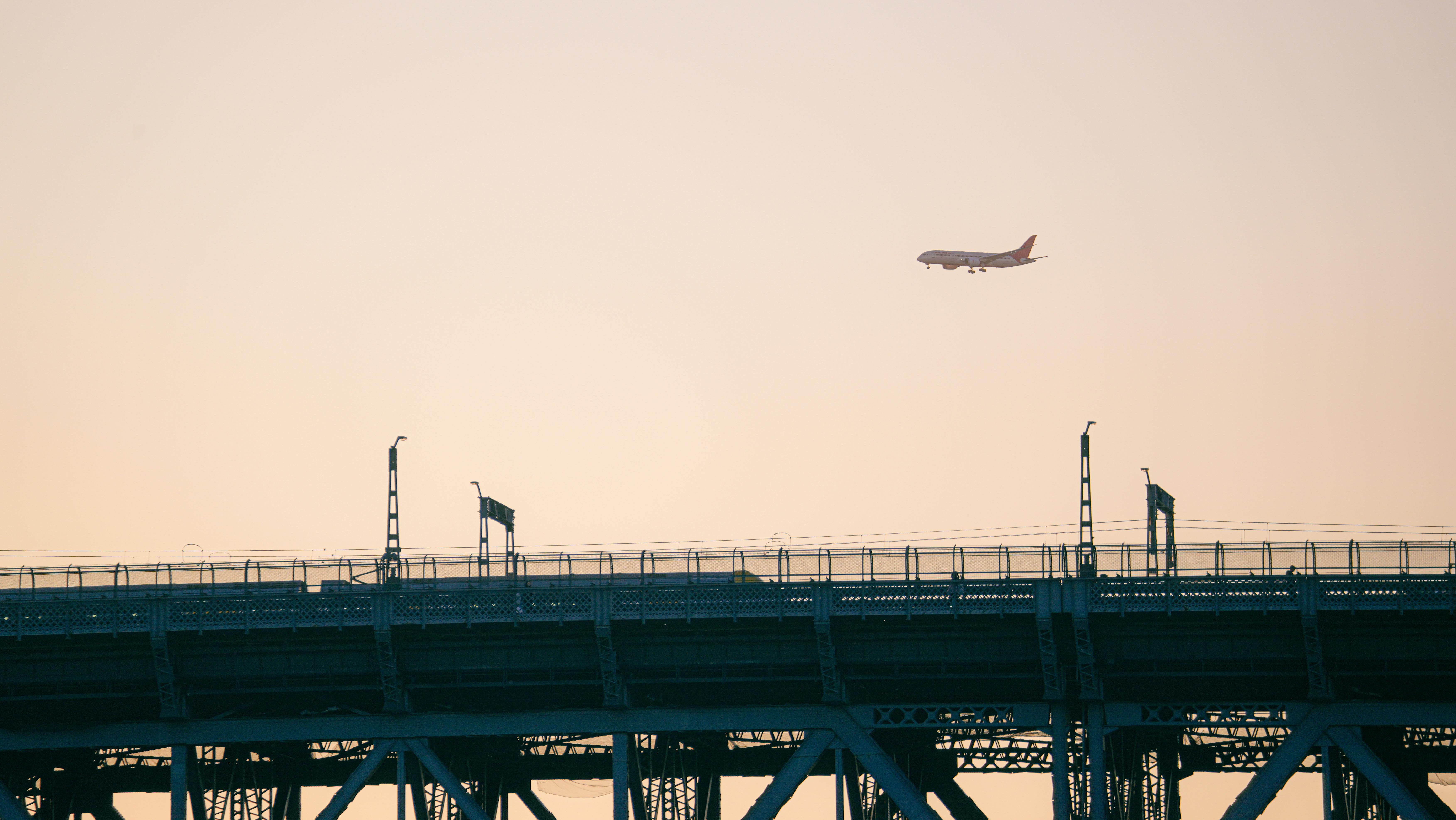 財經：歐盟擬大幅提高鋼鐵關稅 力求削減進口配額保護本地產業