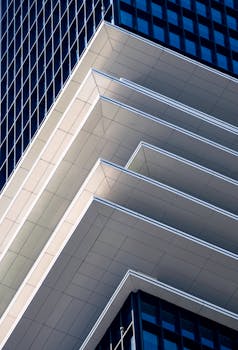 Steps of Steel | Layers of Urban Architecture