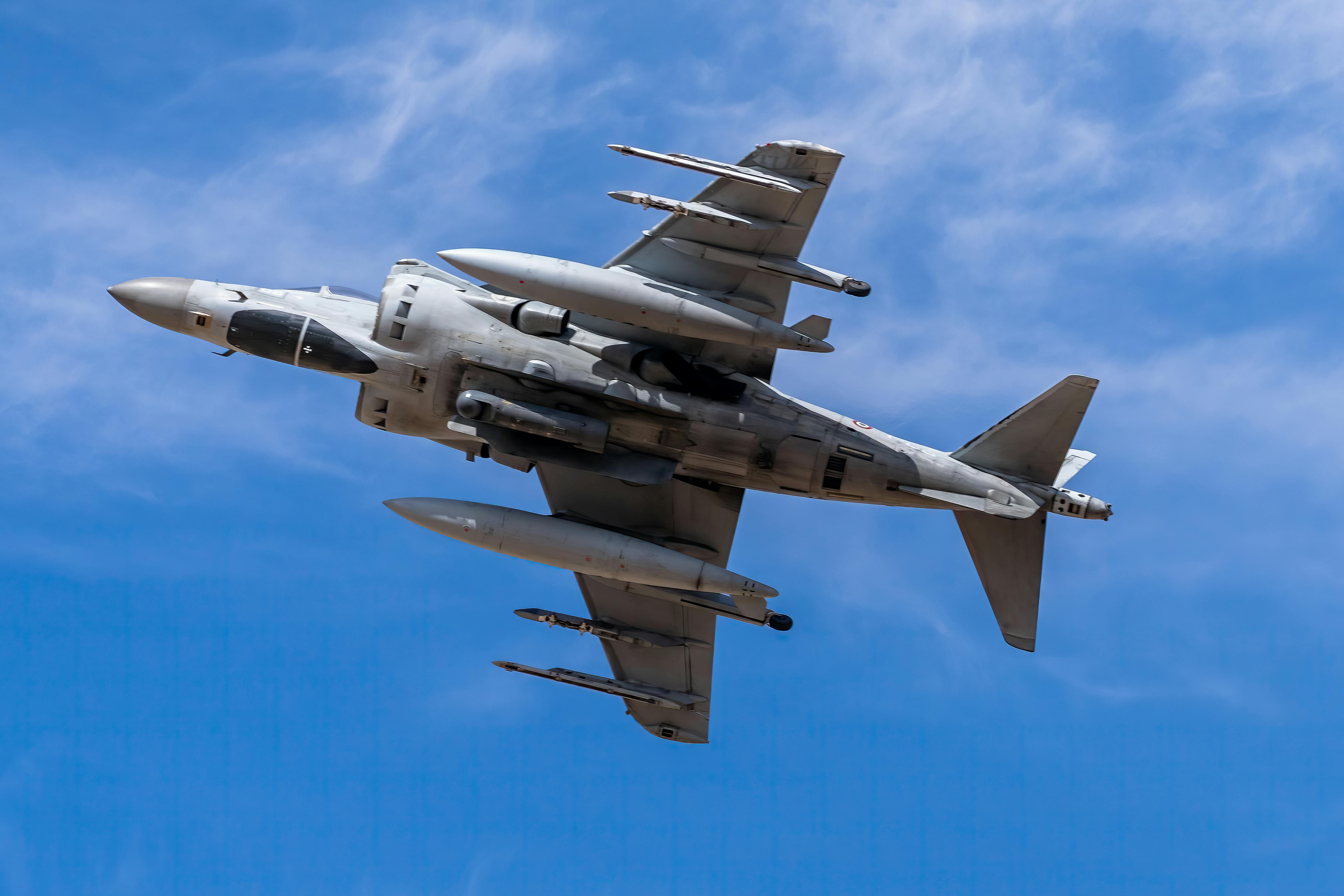 台灣加強國防：新型戰機將於明年正式服役