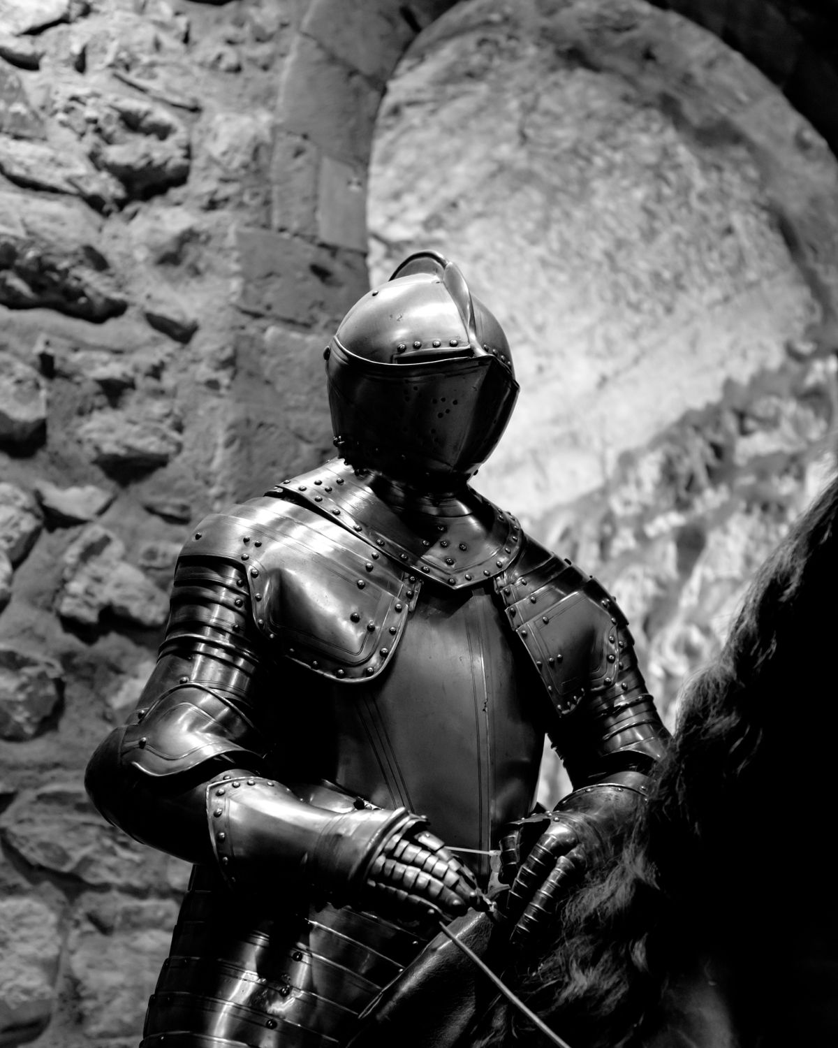 Medieval Knight in Full Armor with Sword · Free Stock Photo
