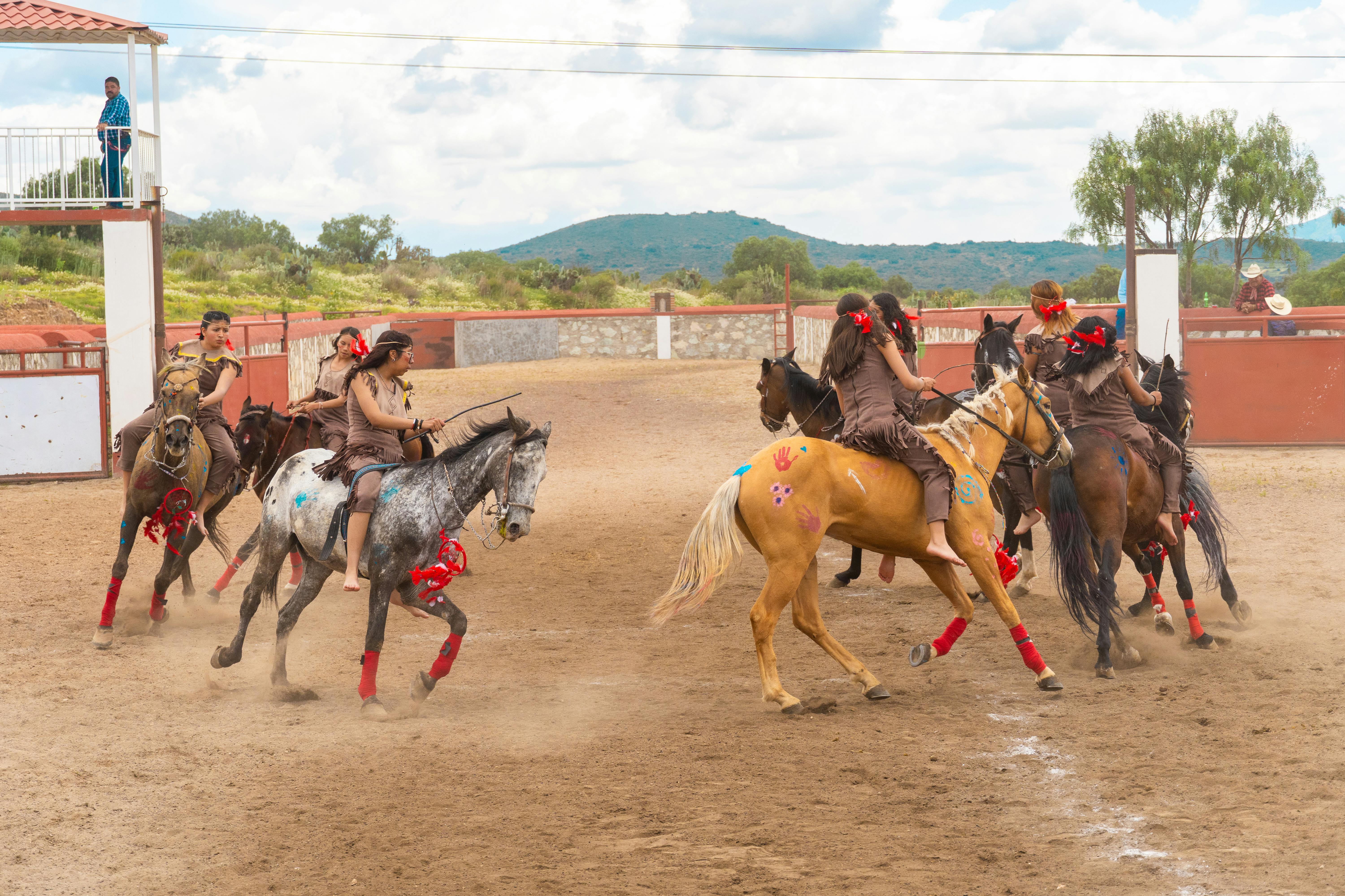 土銀王柏崴、梁恩碩國際賽雙雙摘金 展現台灣羽球實力