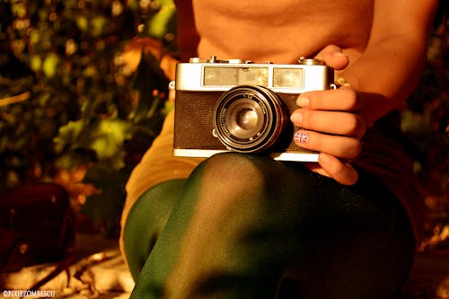 Free stock photo of camera, fun, girl