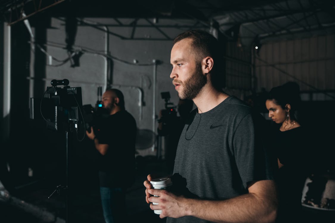 Photo Of Man Wearing Grey Shirt