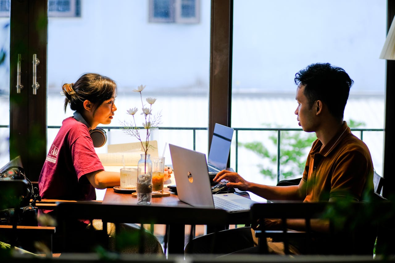 Sống xanh an lành khi dùng phương tiện công cộng