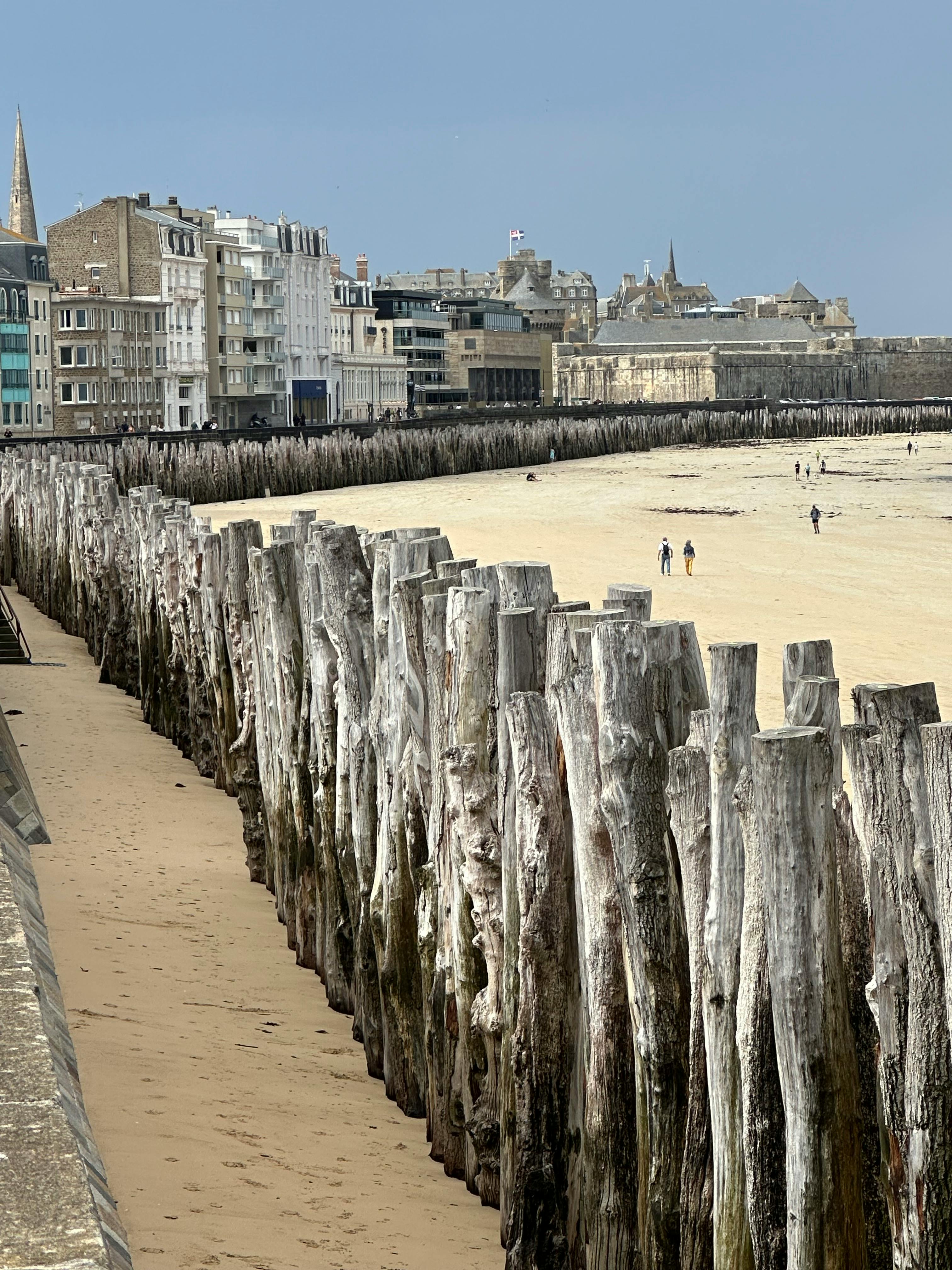 Musk’s Jab at Thierry Breton Highlights Ongoing Platform-Regulator Fault Lines-But Nothing Changes for Your Playbook Today