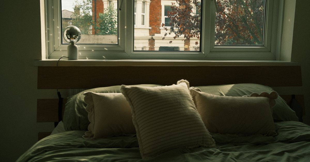 A Smart Lighting Checklist for Creating a Peaceful Bedroom Sanctuary
