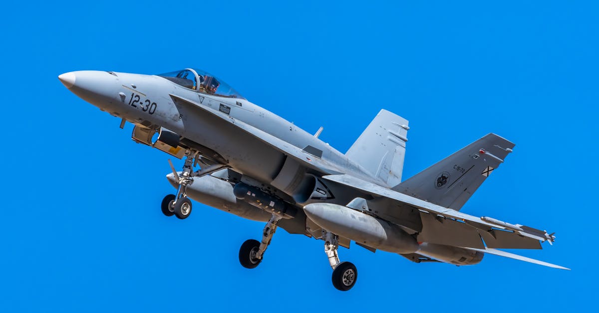 科技股帶動華爾街再創歷史新高,特斯拉跌5%成最大拖累