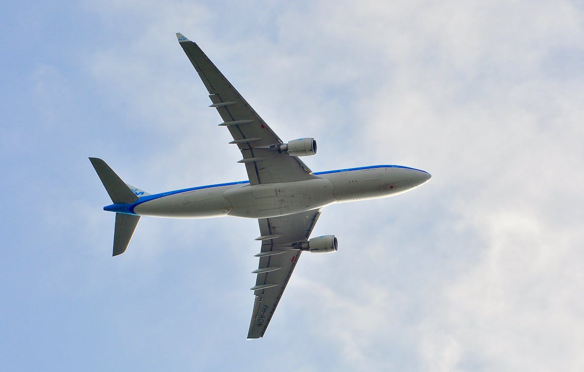 Free stock photo of aeroplane, blue, flying