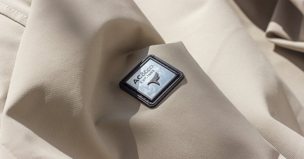 Luxury Clothing Without Visible Logos Or Brand Names, Showcasing High-quality Materials And Bespoke Tailoring