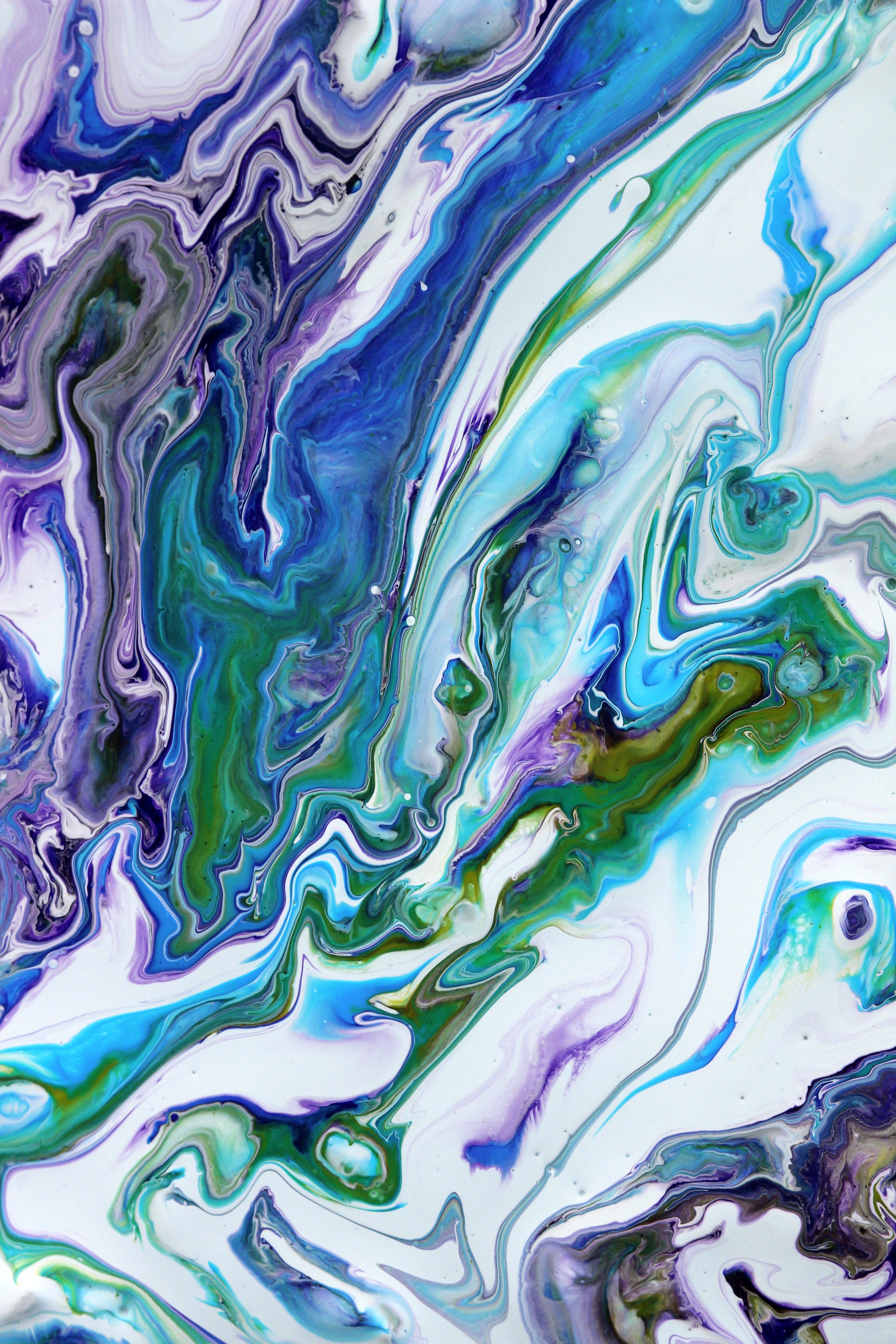Vibrant Abstract Fluid Art with Swirling Colors · Free Stock Photo