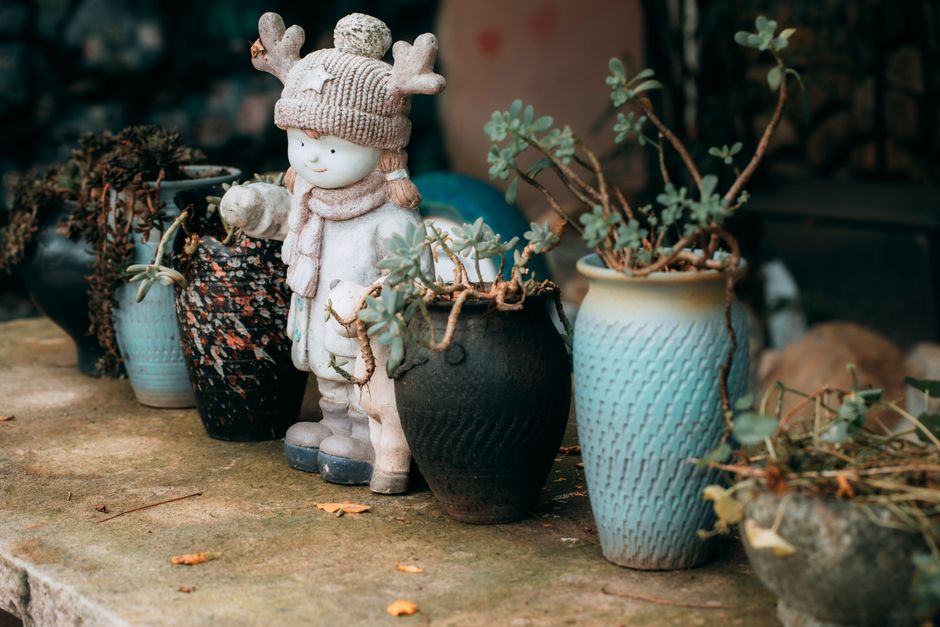 outdoor garden decor under $50