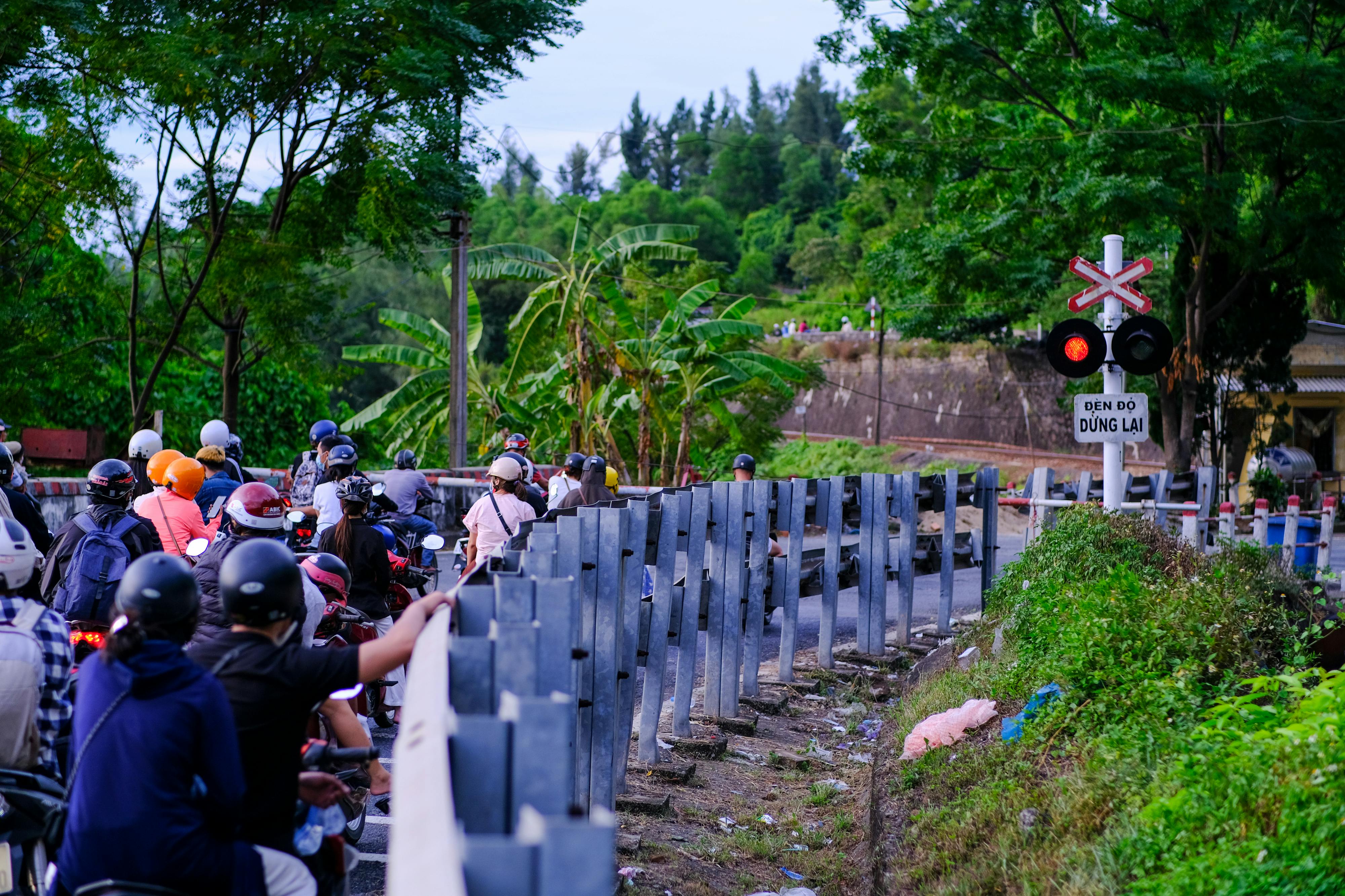 An trú trong hiện tại 736 – thu vien, van hoc, van hoc viet nam, doan van, ton giao, phat giao, thien van, thuc hanh ton giao, thich nhat hanh, an tru trong hien tai.