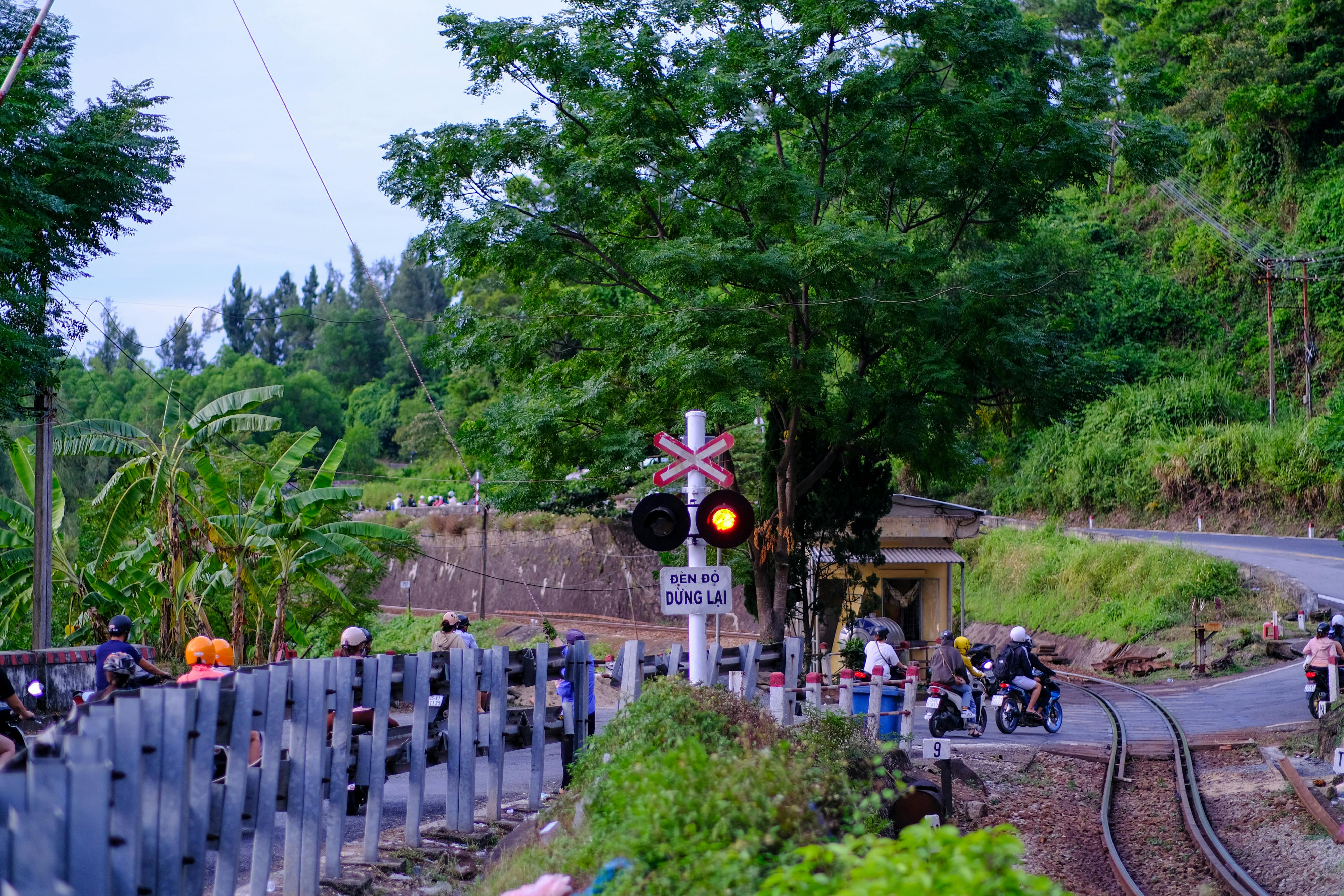 Danh sách theo thẻ cam-hung-viet, trang 3