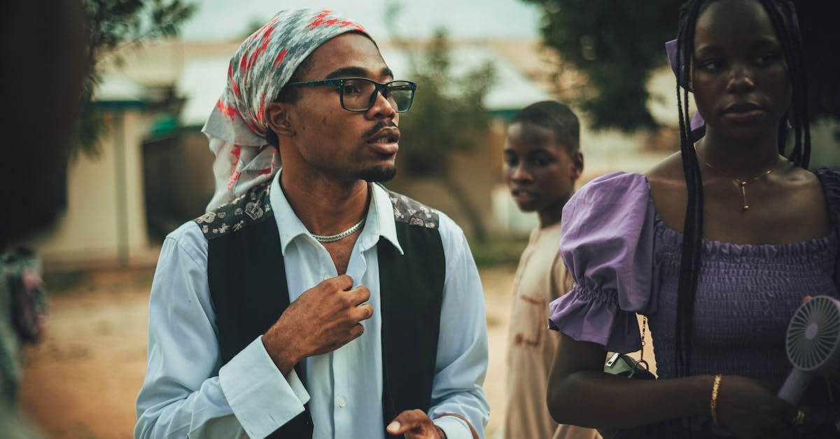 霍華德·羅賓遭性販運指控,引發生活方式風波