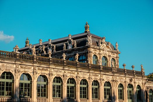 德国德累斯顿茨温格的翻译是：Dresden, Germany.