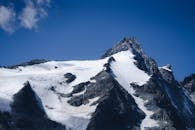 好的，我会根据您的要求进行句子的优化