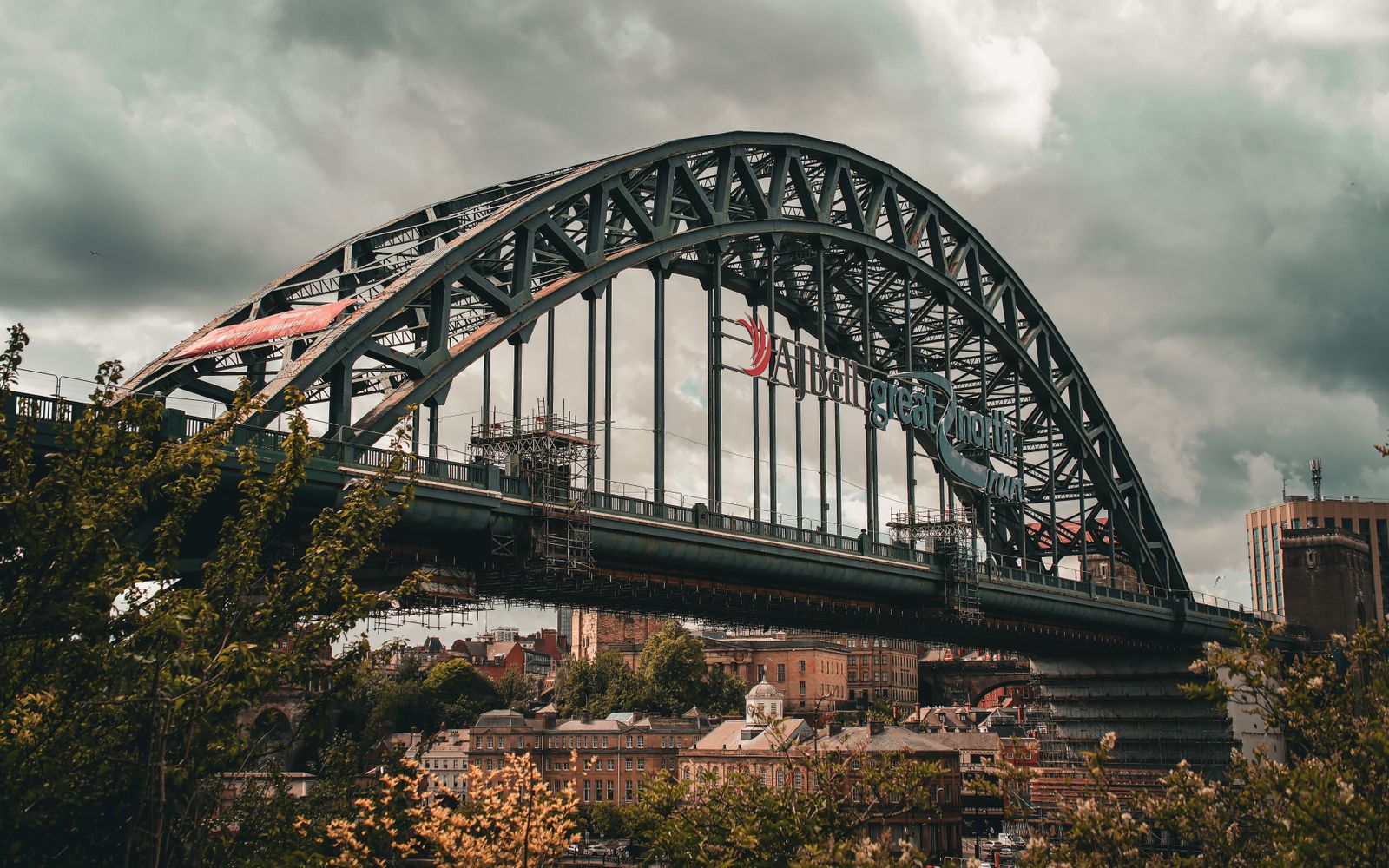 Newcastle Airport — chauffeur transfers with Platinum Chauffeurs
