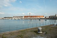 好的，我会按照您的要求进行修改