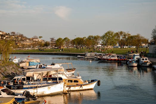 在拥挤的城市中，有一个地方充满了怀旧的氛围