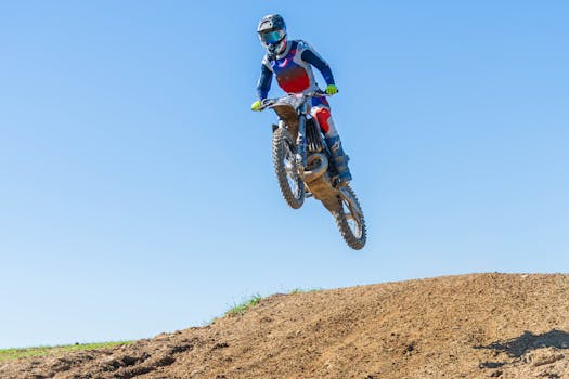 好的，请提供需要我修改的句子