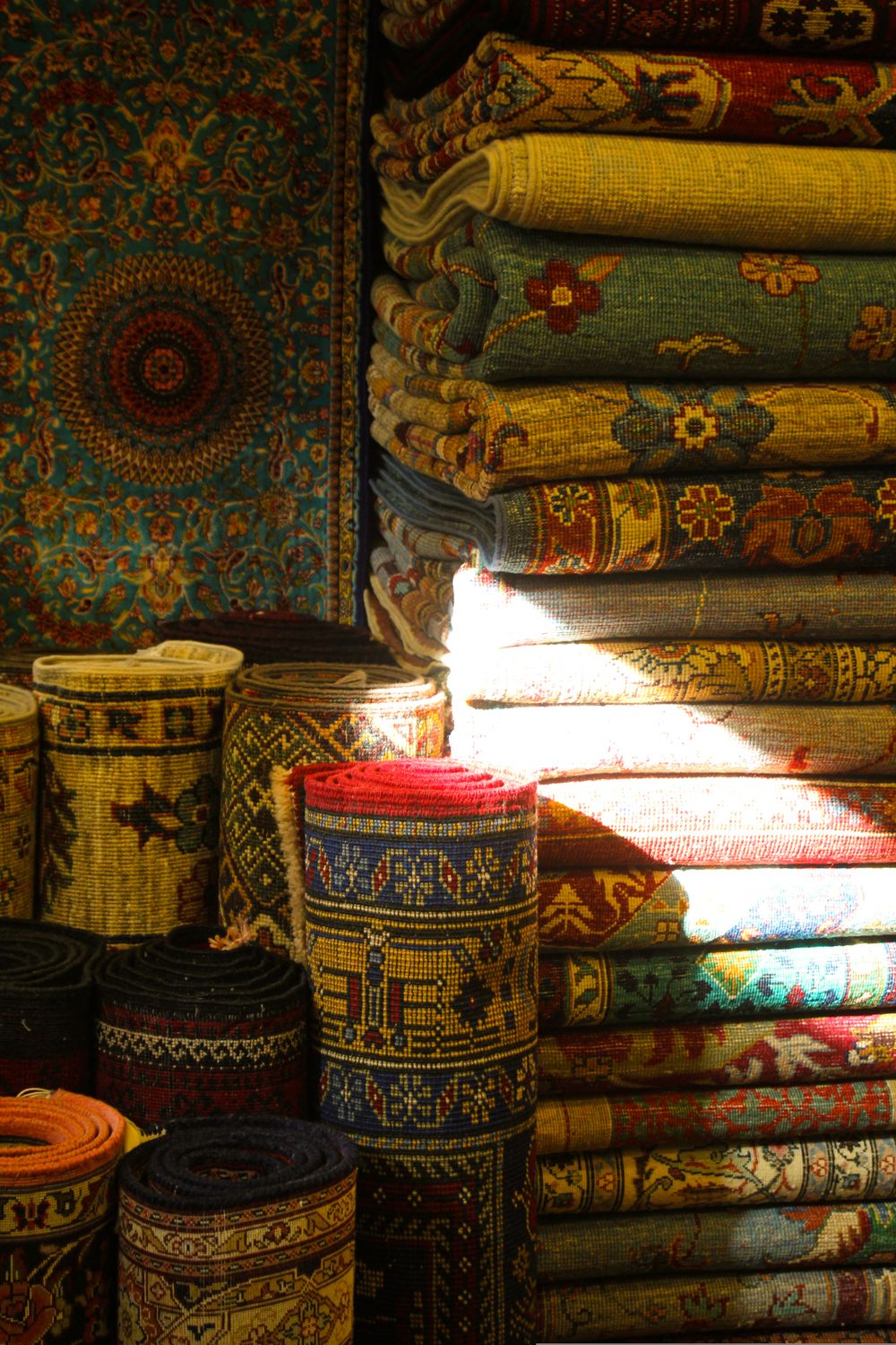 Carpet Cleaning Pickup and Delivery Al Wurud – rolled and stacked carpets ready for collection