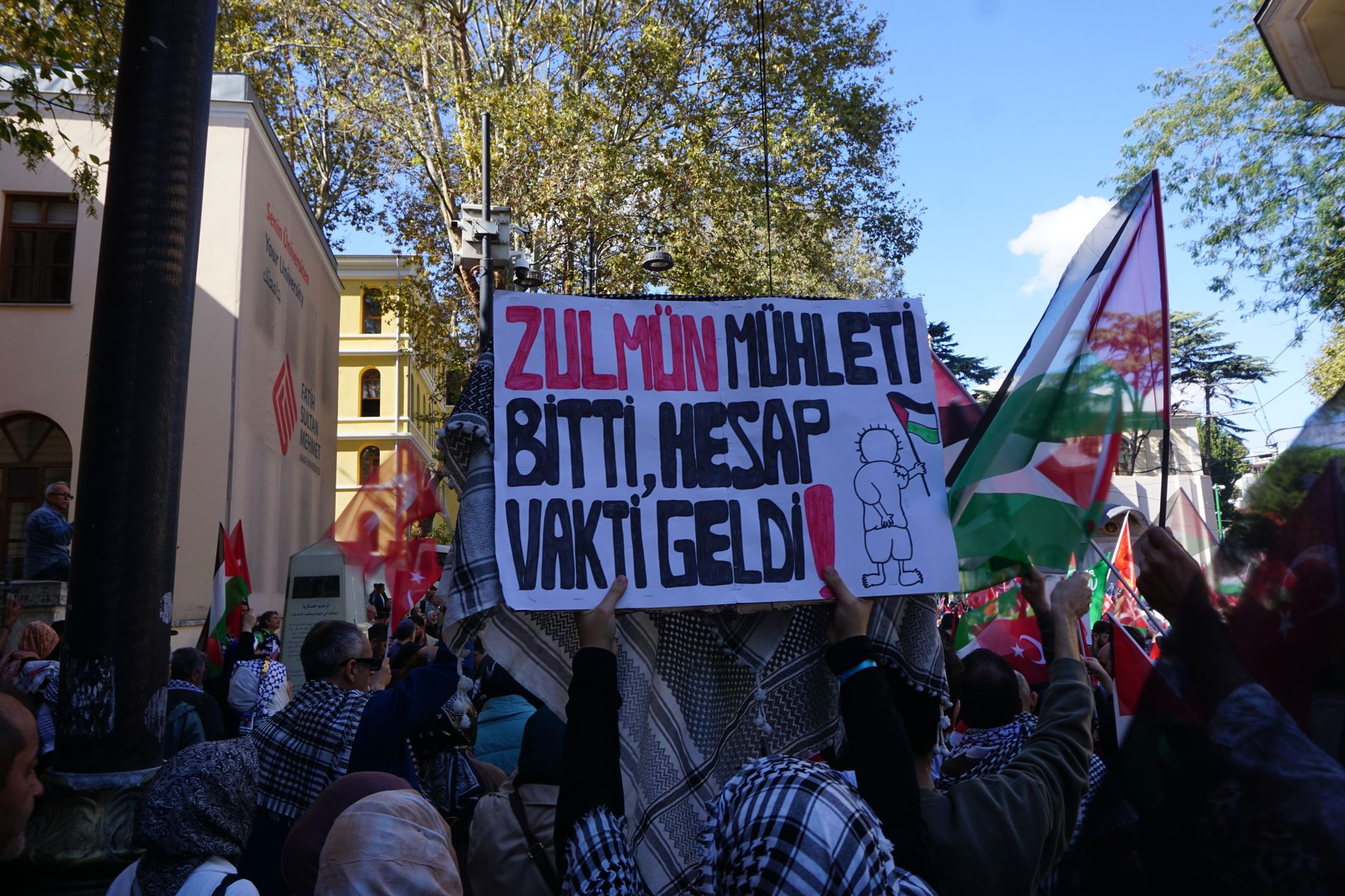 Türkiye'de polis operasyonu ve gözaltılar