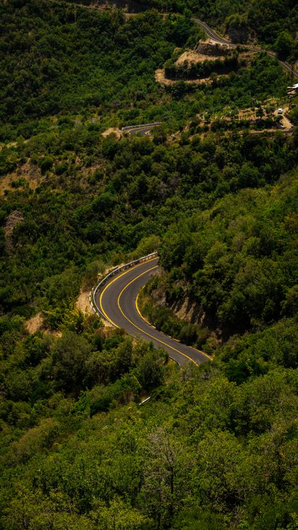 Scenic Mountain Road in Lush Tekirdağ Landscape · Free Stock Photo