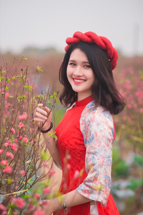 Free stock photo of blossom, girl, smiling