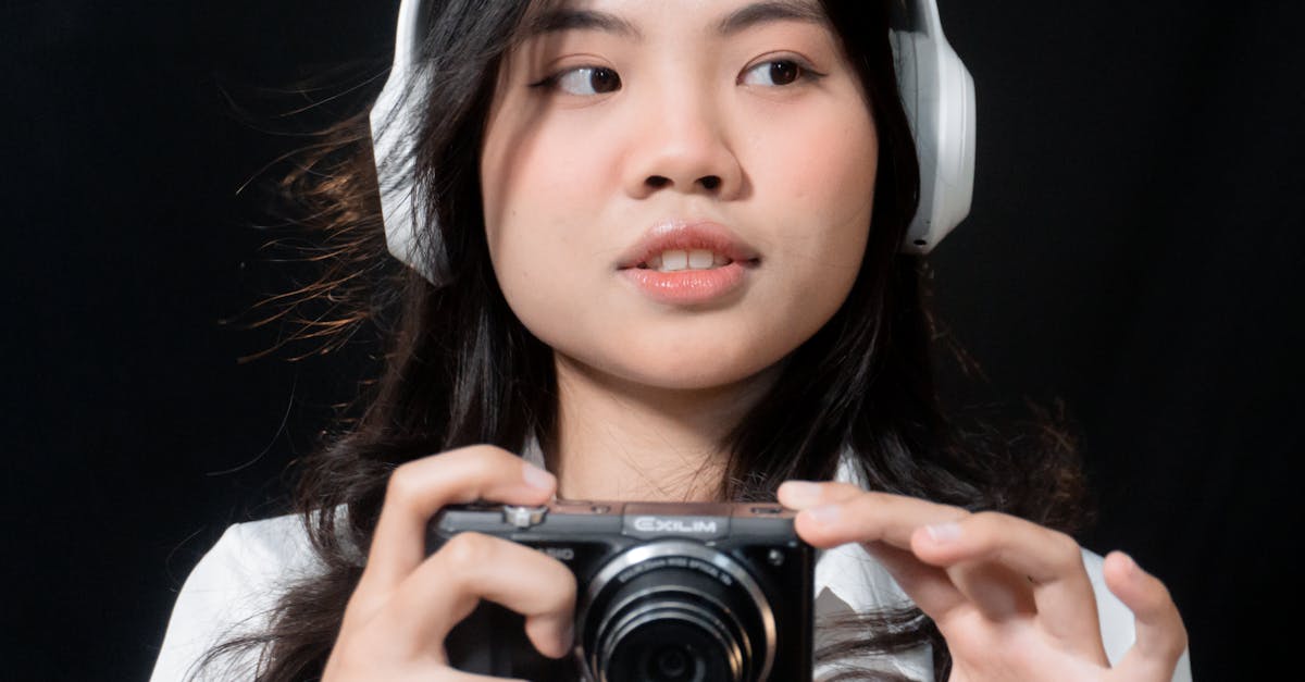 前記者揭聯合報與王鴻薇聯手追殺黃國昌,批無政治道德