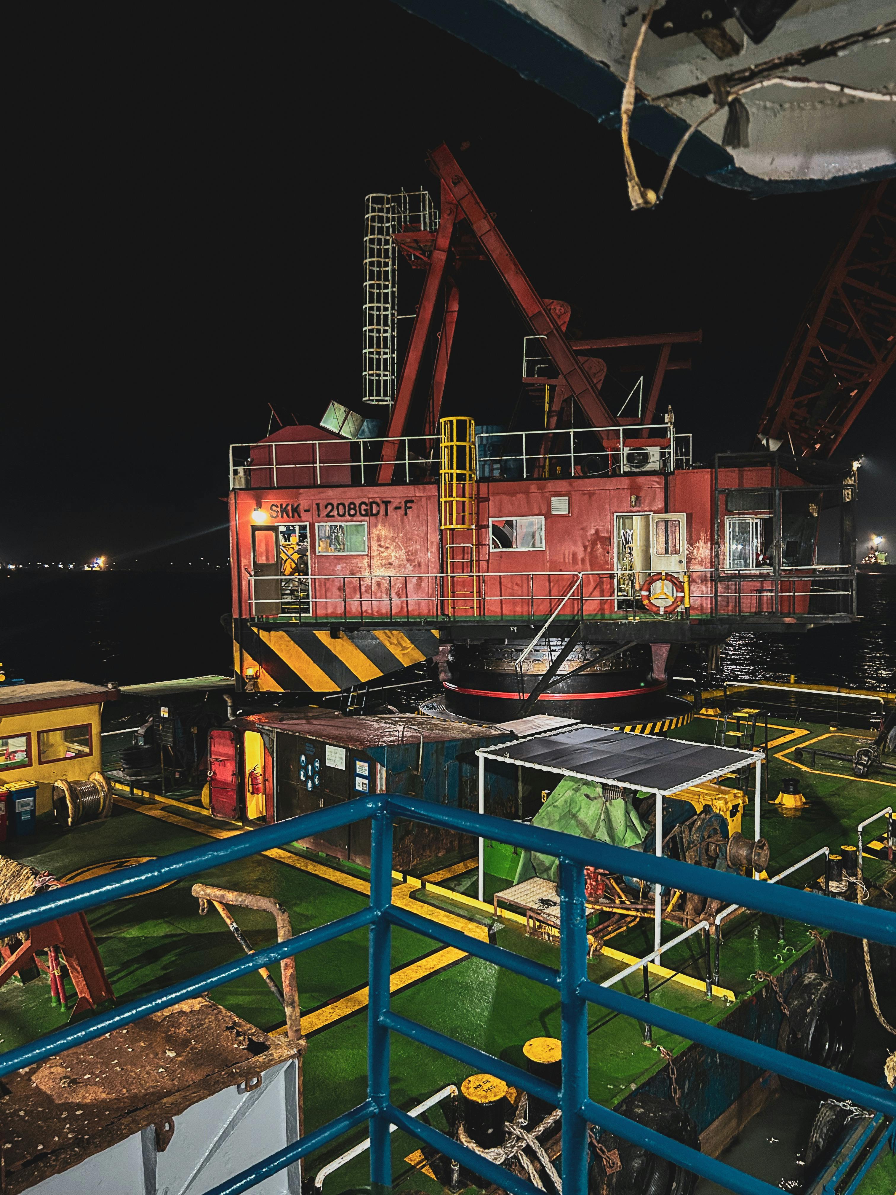 您没有提供具体的句子内容，我无法直接进行优化