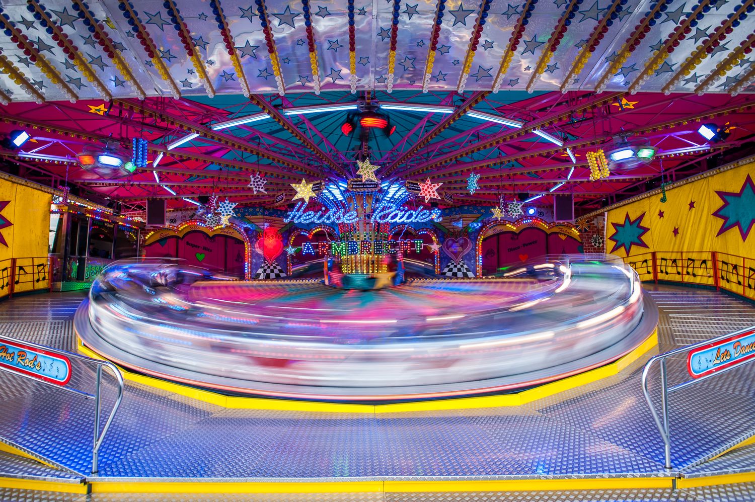 Ride Operator Photos, Download The BEST Free Ride Operator Stock Photos ...